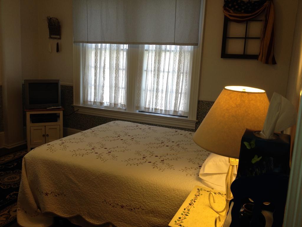 Red Lion Bed & Breakfast מראה חיצוני תמונה